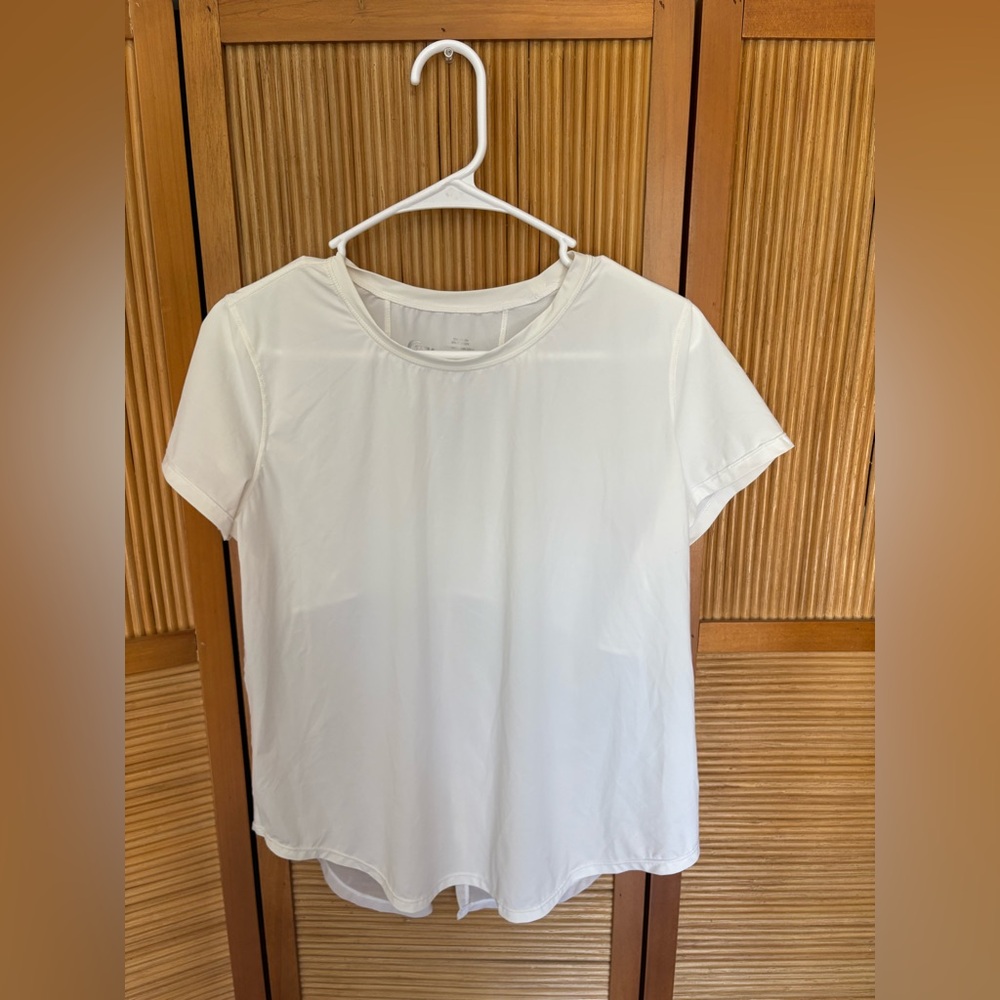 ZYIA Active White T-Shirt